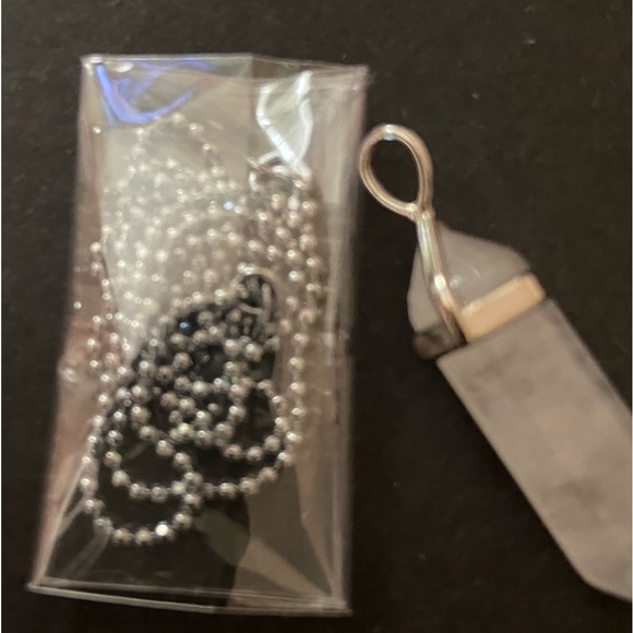 Clear Quartz Crystal Pendant Necklace - Picture 2 of 2